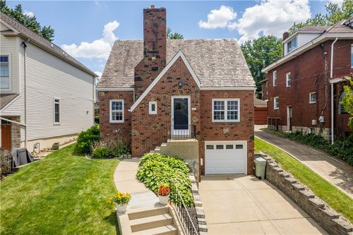237 Dell Ave, Pittsburgh, PA, 15216-1650 | Card Image