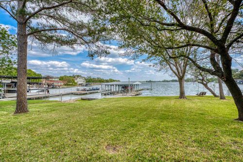 146 Winding Way, Sunrise Beach, TX, 78643-9101 | Card Image