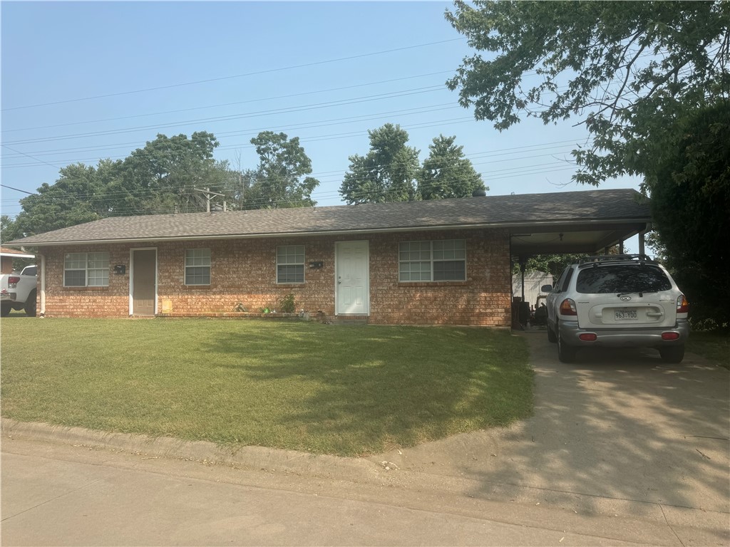 Crawford Ave, Springdale, AR 72764