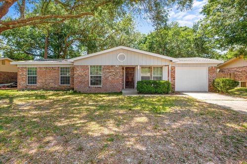 107 Alan A Dale Dr, Niceville, FL, 32578-2107 | Card Image