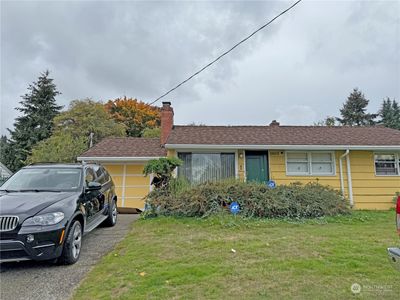 13053 Roosevelt Way Ne, House other with 3 bedrooms, 2 bathrooms and 1 parking in Seattle WA | Image 1