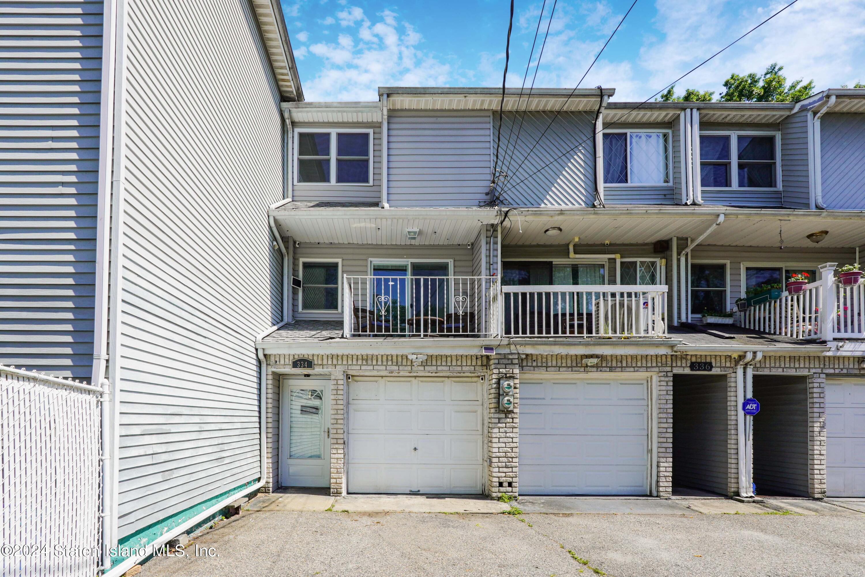 Arthur Kill Rd, Staten Island, NY 10308