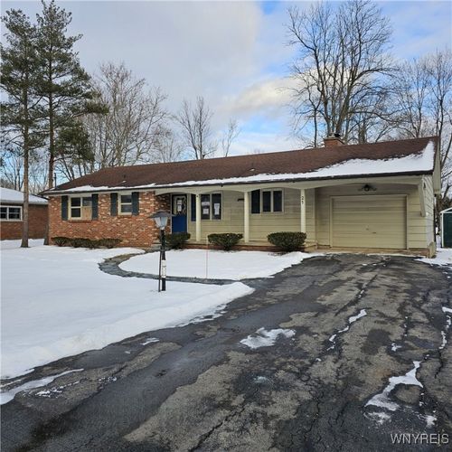 21 Stahl Road, Amherst, NY, 14068 | Card Image