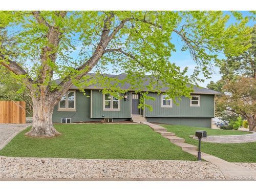 905 S Vance St, Lakewood, CO, 80226-4525 | Card Image