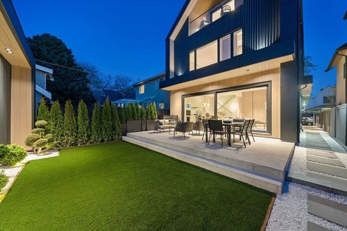 2-2935 W 15th Avenue, Vancouver, BC, V6K3A2 | Card Image