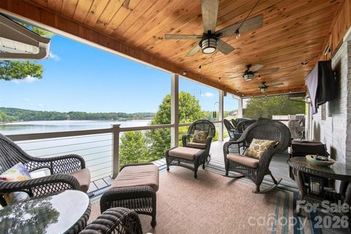 220 Lakeshore Ln, Taylorsville, NC, 28681-5801 | Card Image