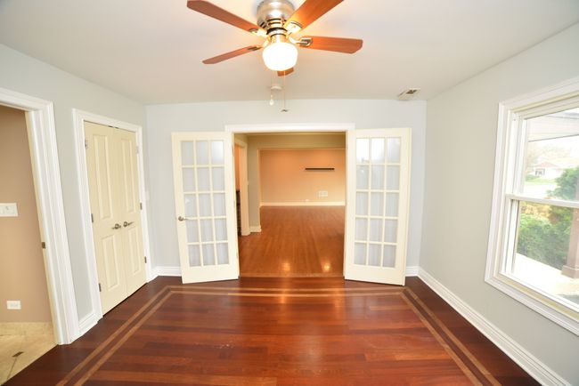 813 S Wolf Rd, House other with 3 bedrooms, 3 bathrooms and 2 parking in Des Plaines IL | Image 11