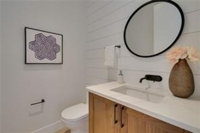 5120 Nesbitt Rd Nw, House detached with 6 bedrooms, 3 bathrooms and 7 parking in Calgary AB | Image 33