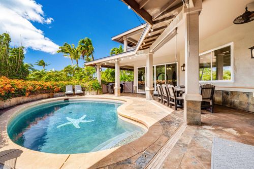 13 N Piki Pl, Lahaina, HI, 96761-2227 | Card Image