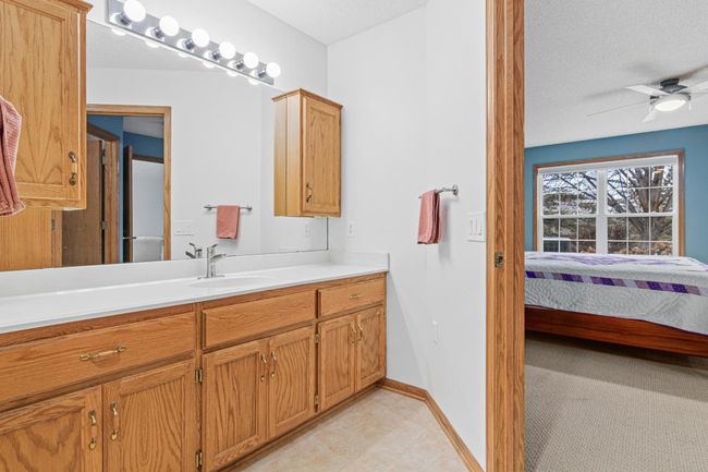 5794 Willow Ln N, Townhouse with 2 bedrooms, 2 bathrooms and null parking in Shoreview MN | Image 28