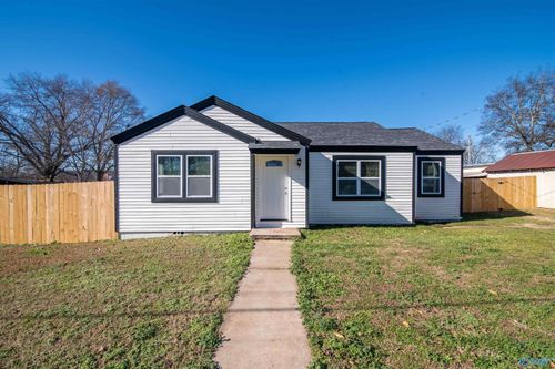 353 Moulton St, Moulton, AL, 35650-1646 | Card Image