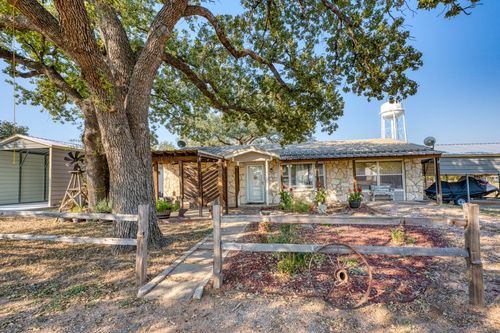 403 South Dr, Kingsland, TX, 78639-3755 | Card Image