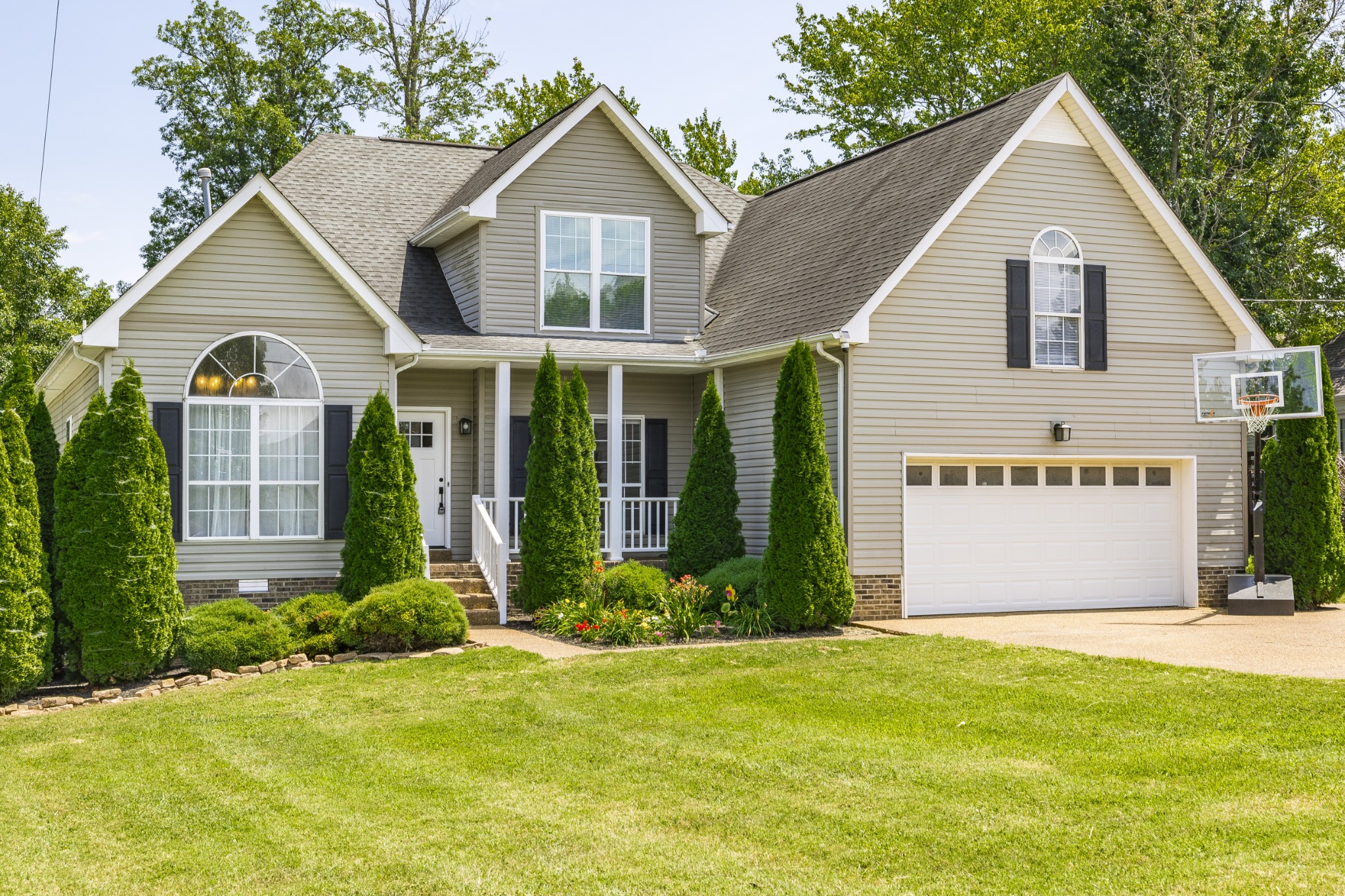 Hunterwood Ct, White House, TN 37188