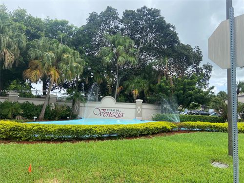 9849-9849 Nob Hill Ln, Sunrise, FL, 33351-4646 | Card Image