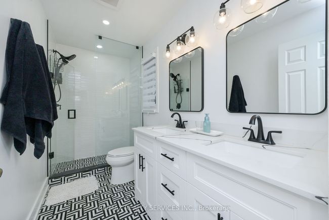 15 Brookbank Crt, House other with 4 bedrooms, 4 bathrooms and 4 parking in Brampton ON | Image 27