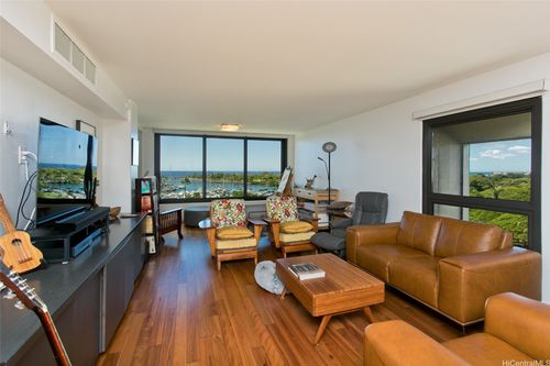 1012-1600 Ala Moana Blvd, Honolulu, HI, 96815-1402 | Card Image