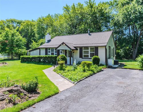15 Maple Dr, Brewster, NY, 10509-3830 | Card Image