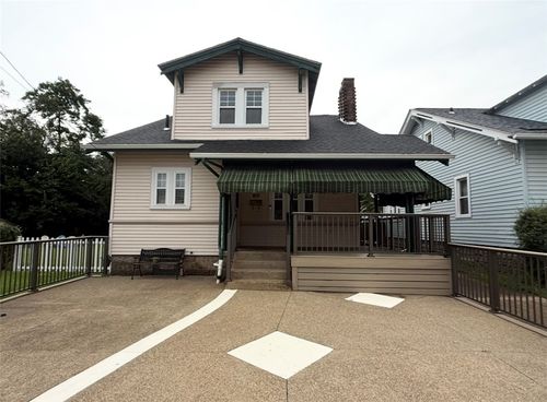 89 Central Ln, Ambridge, PA, 15003-2341 | Card Image