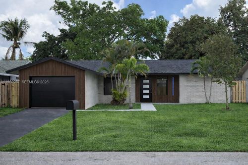 4020 Nw 93rd Way, Sunrise, FL, 33351-5917 | Card Image