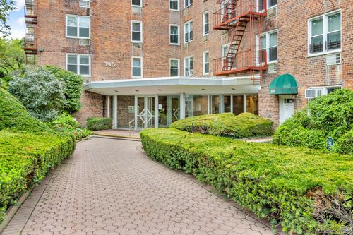 apt-4r-3901 Independence Ave, Bronx, NY, 10463-1229 | Card Image
