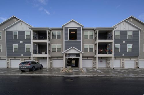 r101-1838 W Eaglewood Dr, Saratoga Springs, UT, 84045 | Card Image