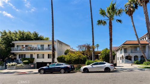 1029 N Orange Grove Ave, West Hollywood, CA, 90046-6108 | Card Image