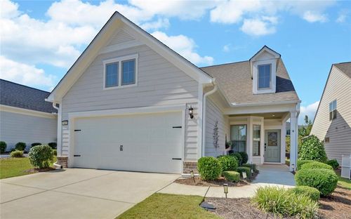 5663 Villa Crest Dr, Hoschton, GA, 30548-4200 | Card Image