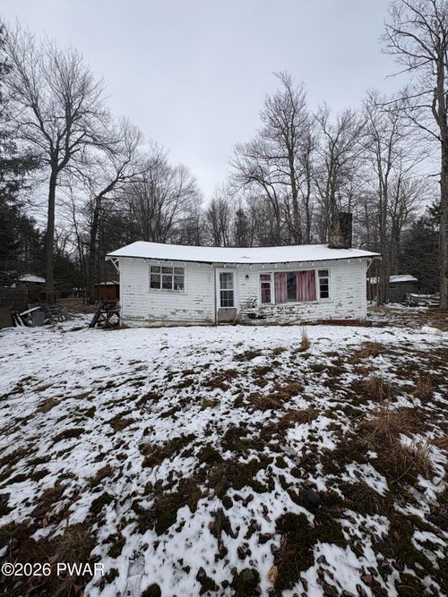 1240 Pocono Dr, Gouldsboro, PA, 18424-8154 | Card Image