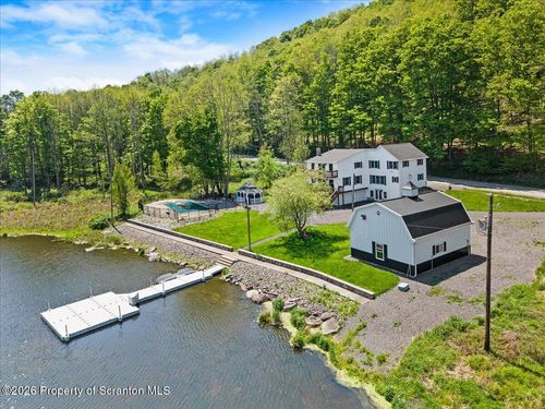 540 Pleasant Mount Dr, Forest City, PA, 18421-4012 | Card Image