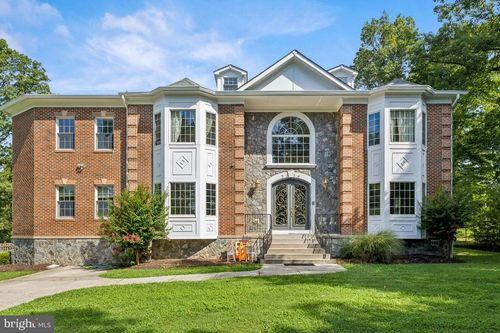 7324 Beverly St, ANNANDALE, VA, 22003-5835 | Card Image