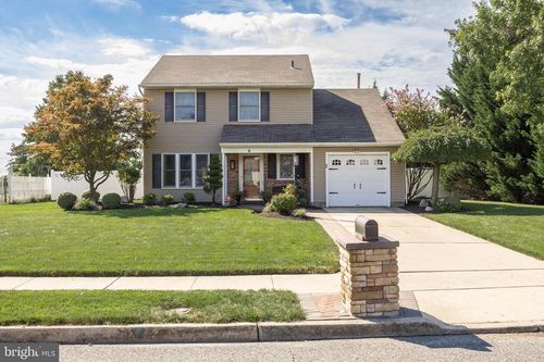 6 Mulberry Ln, EASTAMPTON, NJ, 08060-4321 | Card Image