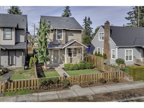 131 Nw Connell Ave, Hillsboro, OR, 97124 | Card Image