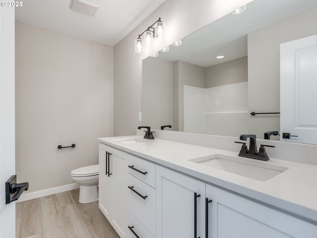 724 Nw 178 Th Way, House attached with 3 bedrooms, 3 bathrooms and 2 parking in Ridgefield WA | Image 24