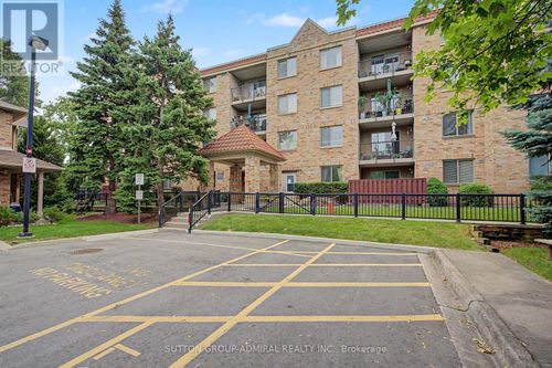 311-3499 Upper Middle Rd, Burlington, ON, L7M4M7 | Card Image