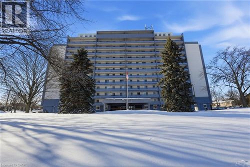 900-640 West St, Brantford, ON, N3R6M3 | Card Image