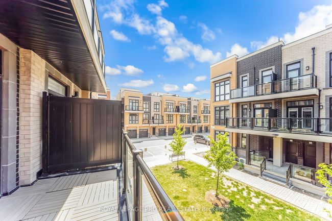 17 - 8 Sayers Lane, Condo with 3 bedrooms, 3 bathrooms and 1 parking in Richmond Hill ON | Image 22