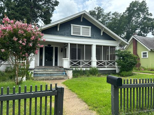 425 Atkins Ave, Shreveport, LA, 71104-4445 | Card Image