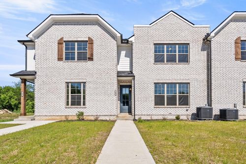 109 Blackberry Ln, Georgetown, KY, 40324-9045 | Card Image
