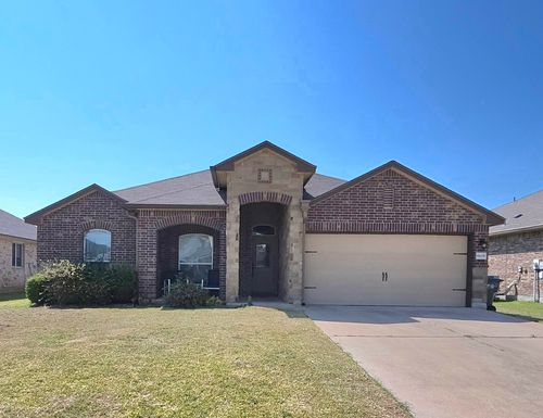 9805 Shallow Creek Dr, Waco, TX, 76708-6199 | Card Image