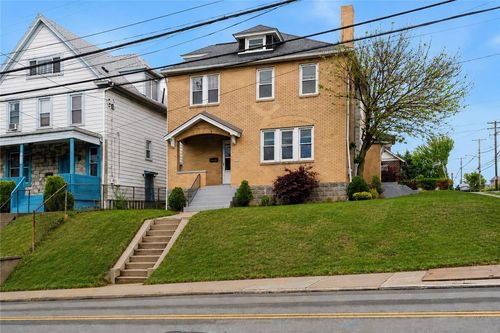 2651 Pioneer Ave, Brookline, PA, 15226-2048 | Card Image