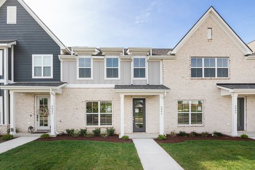 5061 Greentree Dr, Smyrna, TN, 37167-3644 | Card Image