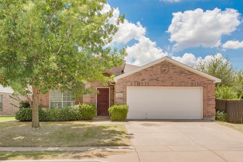 10745 Kittering Trl, Haslet, TX, 76052-6117 | Card Image
