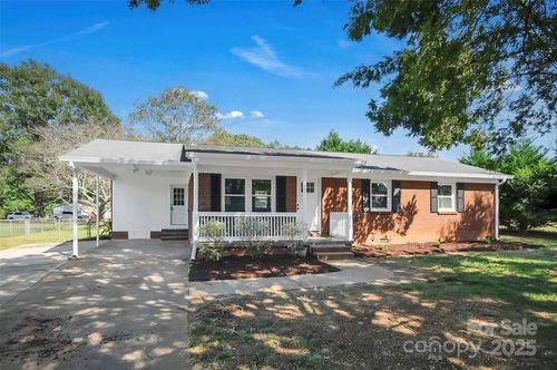 1803 Sulphur Springs Rd, Shelby, NC, 28152-8777 | Card Image