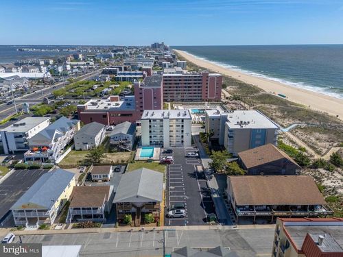 unit-105-3 66th St, OCEAN CITY, MD, 21842-7899 | Card Image