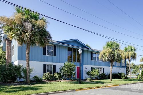 15 6th St, Tybee Island, GA, 31328-9793 | Card Image