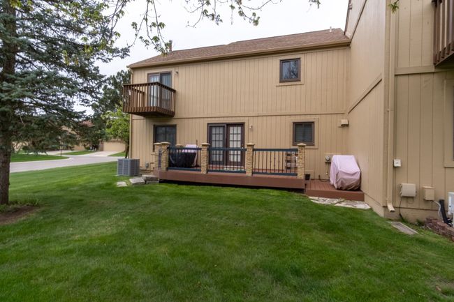 2179 Rochelle Park Dr, Condo with 2 bedrooms, 3 bathrooms and null parking in Rochester Hills MI | Image 4