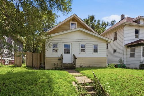 920 14th Ave, Rock Island, IL, 61201-3419 | Card Image