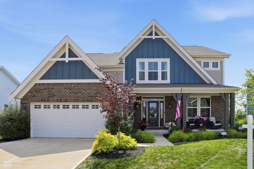 976 Pond View Dr, Greenfield, IN, 46140-5539 | Card Image