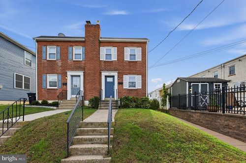 235 W 7th Ave, CONSHOHOCKEN, PA, 19428-1639 | Card Image