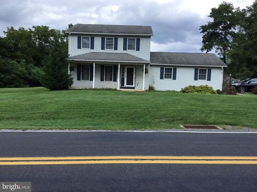8895 Mentzer Gap Rd, WAYNESBORO, PA, 17268-8223 | Card Image